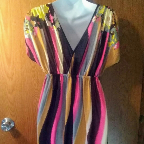 🌸 Multi Colored Floral Maxi Dress Large - Picture 4 of 5